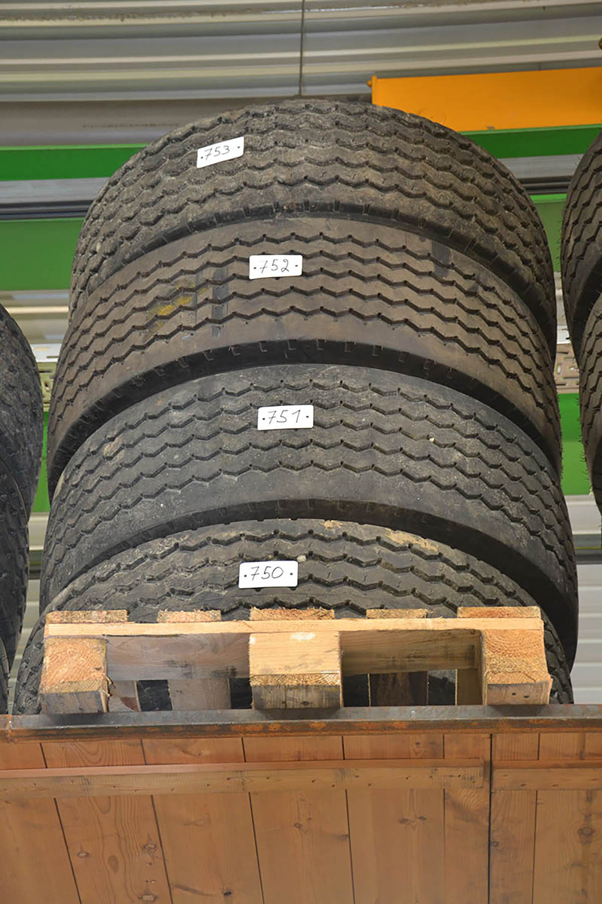 Tyres Cover 385/65R22,5